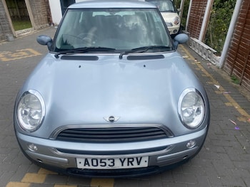 Used MINI Hatch 2003 for sale - 76115432: Photo 2