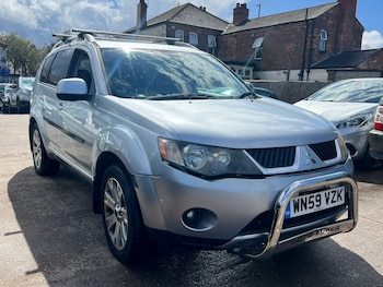 Mitsubishi - Outlander