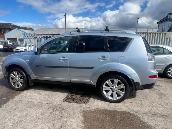 Used Mitsubishi Outlander 2009 for sale - 75732160: Photo 2