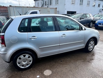 Used Volkswagen Polo 2006 for sale - 76023073: Photo