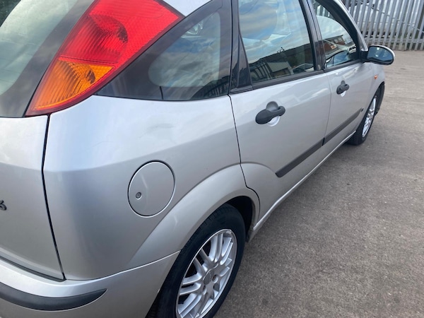 Used Ford Focus 2002 for sale - 75216316: Photo 6