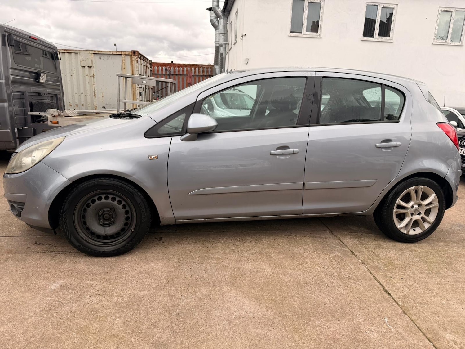 Used Vauxhall Corsa 2006 for sale - 77681325: Photo 8