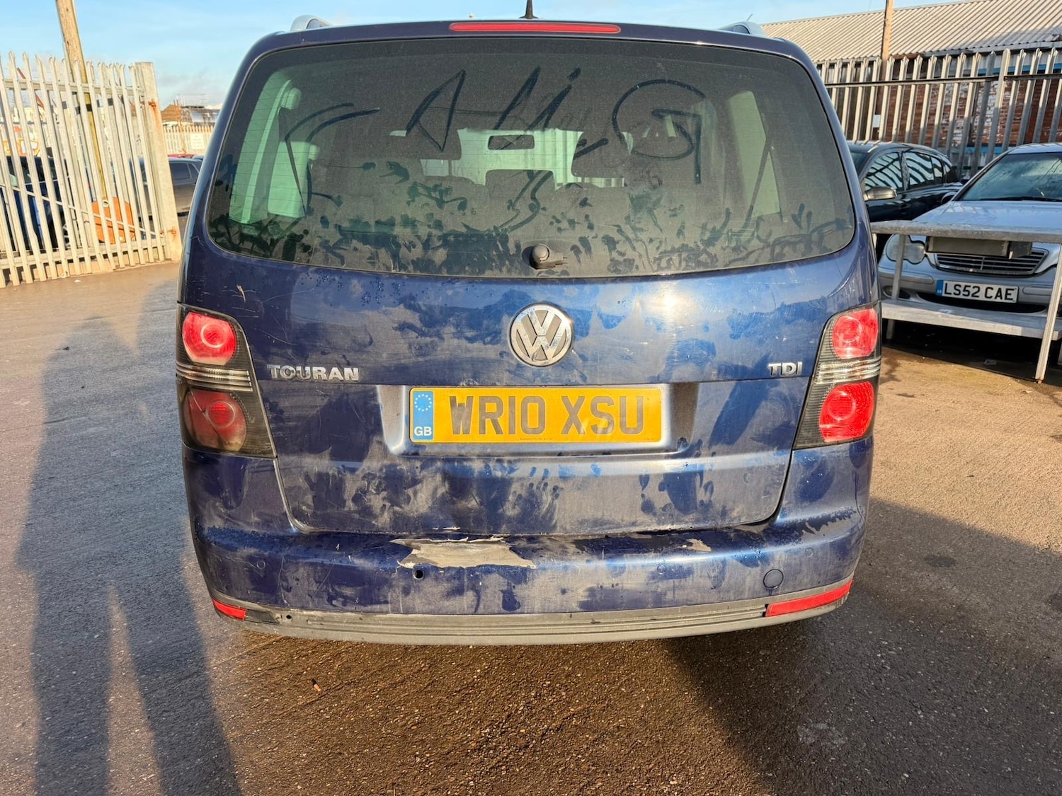 Used Volkswagen Touran 2010 for sale - 76932353: Photo 6