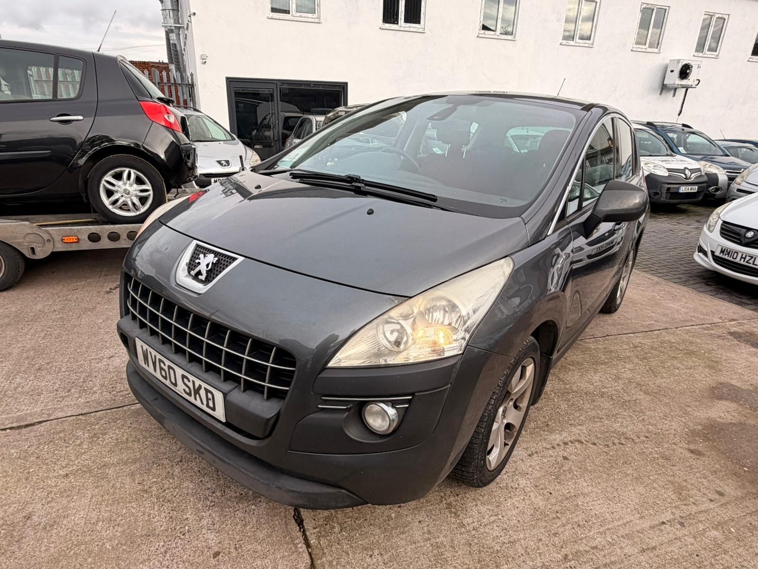 Used Peugeot 3008 2011 for sale - 77634054: Photo 3