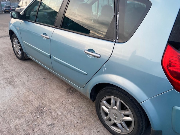 Used Renault Scenic 2008 for sale - 74933178: Photo 6