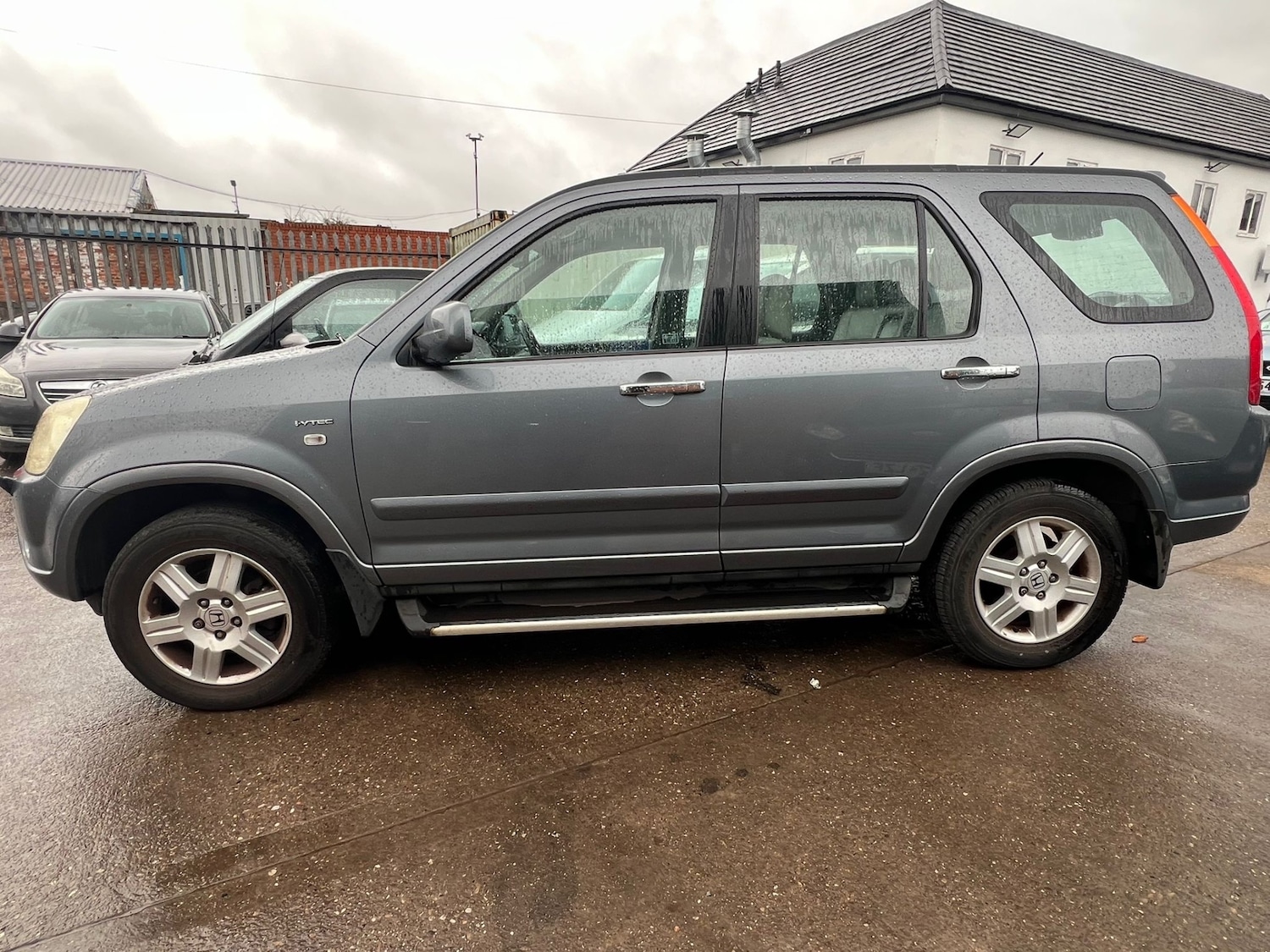 Used Honda CR-V 2004 for sale - 76531455: Photo 4