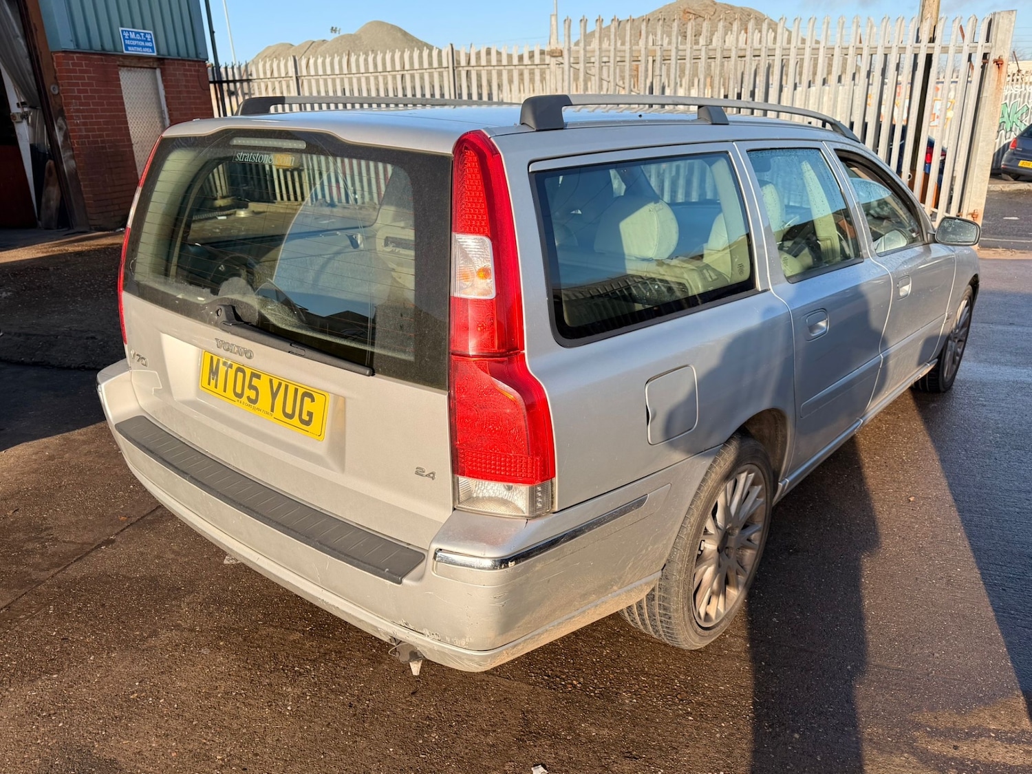 Used Volvo V70 2005 for sale - 77002297: Photo 7