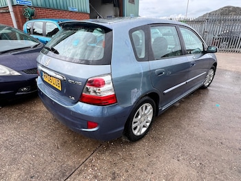 Used Honda Civic 2005 for sale - 75738887: Photo