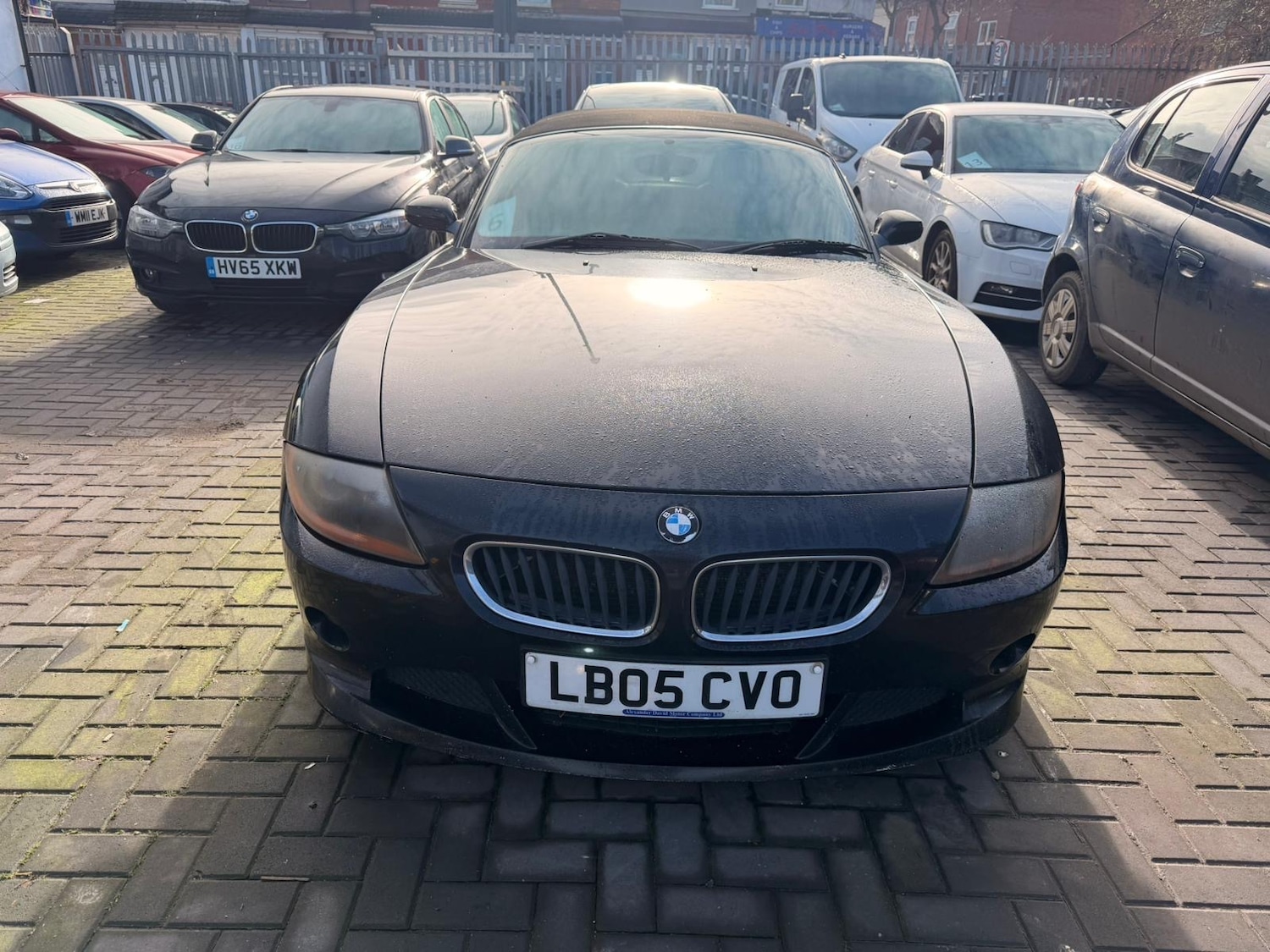 Used BMW Z4 2005 for sale - 77351156: Photo 2