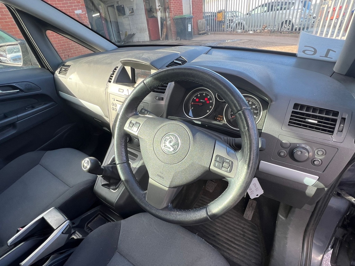 Used Vauxhall Zafira 2006 for sale - 76375634: Photo 11