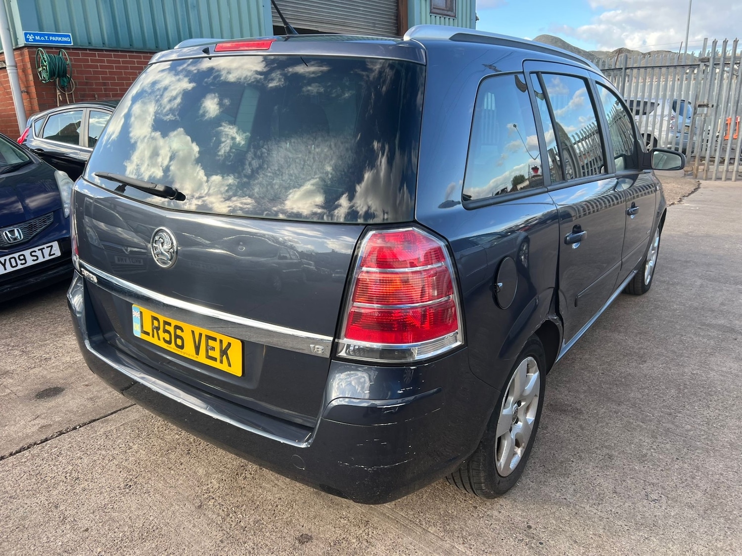 Used Vauxhall Zafira 2006 for sale - 76375634: Photo 5