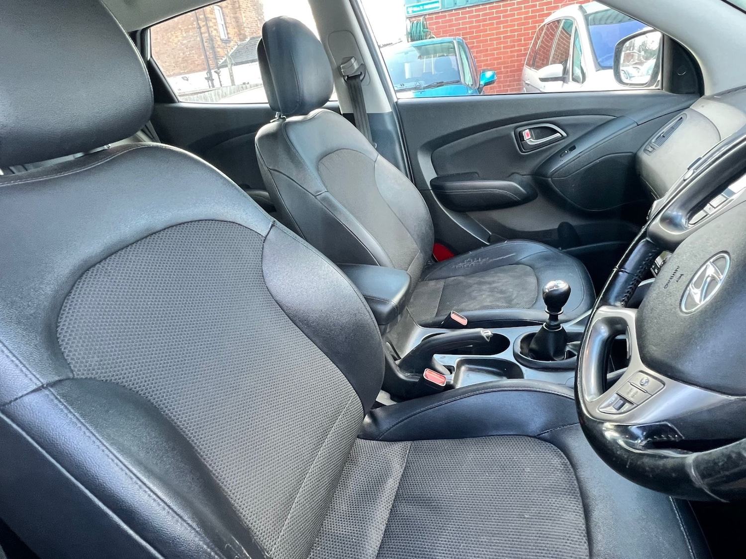 Used Hyundai Ix35 2014 for sale - 76041621: Photo 9