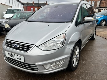 2011 (11) - 2.0 TDCi 140 Titanium 5dr Powershift
