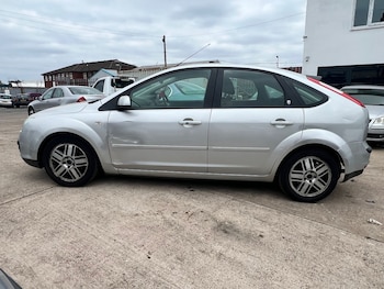 Used Ford Focus 2006 for sale - 75604635: Photo