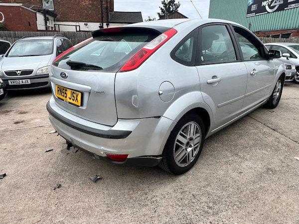 Used Ford Focus 2006 for sale - 75604635: Photo 7