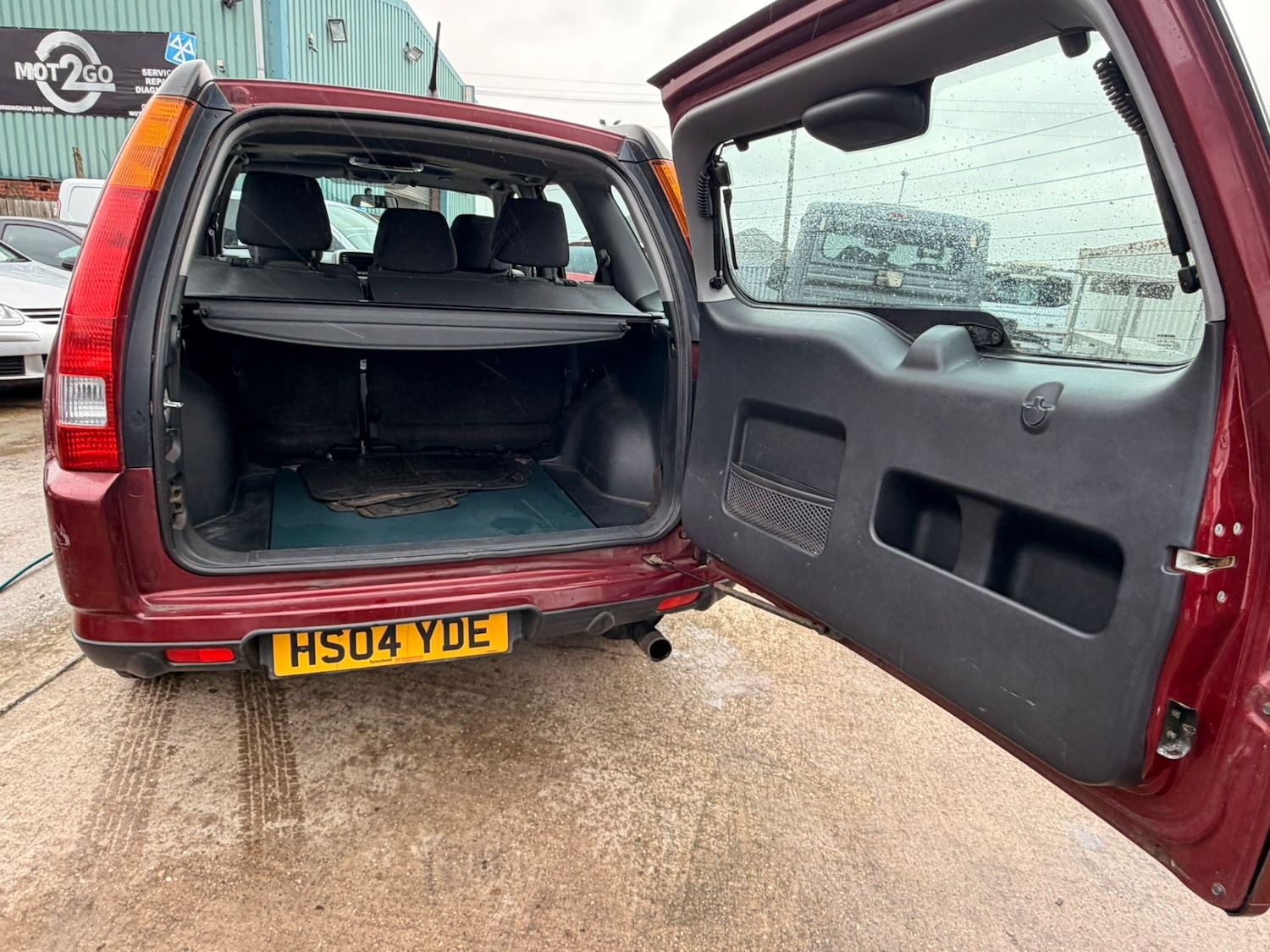 Used Honda CR-V 2004 for sale - 77848831: Photo 10