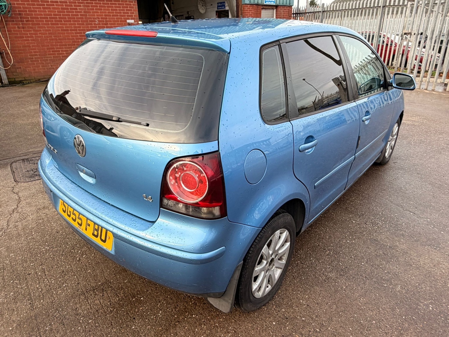 Used Volkswagen Polo 2005 for sale - 76958726: Photo 6
