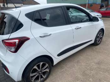 Used Hyundai i10 2019 for sale - 74904852: Photo