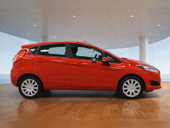 Used Ford Fiesta 2013 for sale - 78360440: Photo