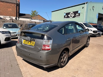 Used Toyota Prius 2004 for sale - 78421054: Photo