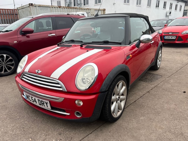 Used MINI Convertible 2004 for sale - 76275056: Photo 1