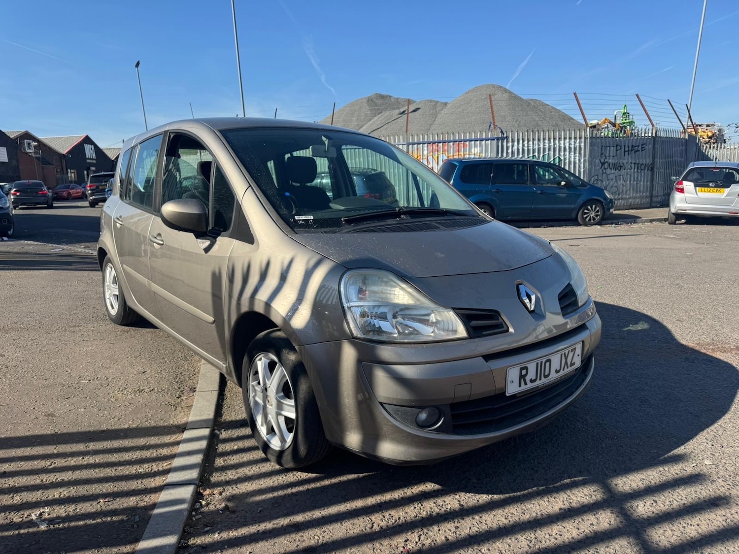 Used Renault Grand Modus 2010 for sale - 77932885: Photo 1