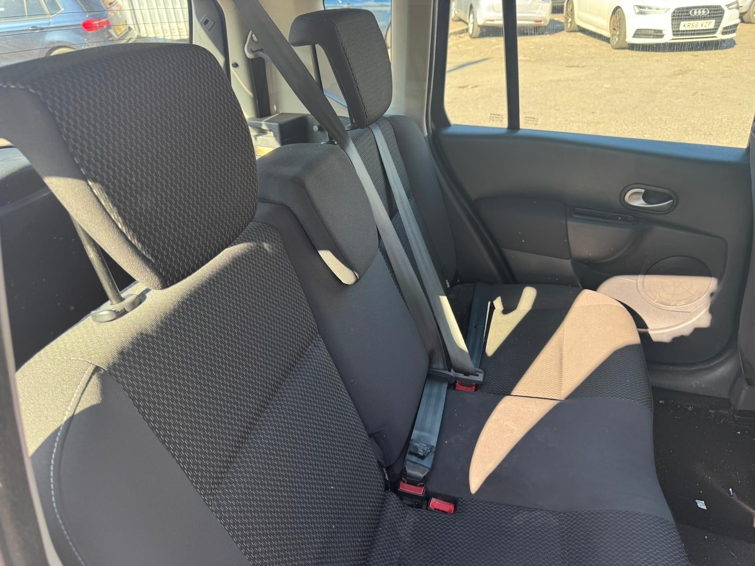 Used Renault Grand Modus 2010 for sale - 77932885: Photo 9