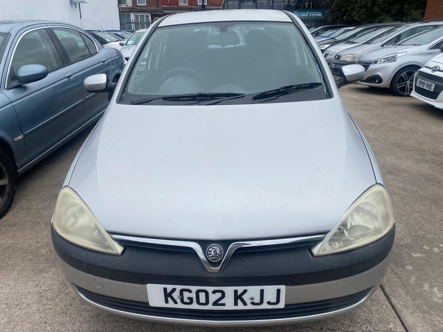 Used Vauxhall Corsa 2002 for sale - 75761942: Photo 2