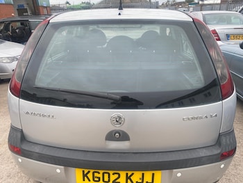 Used Vauxhall Corsa 2002 for sale - 75761942: Photo