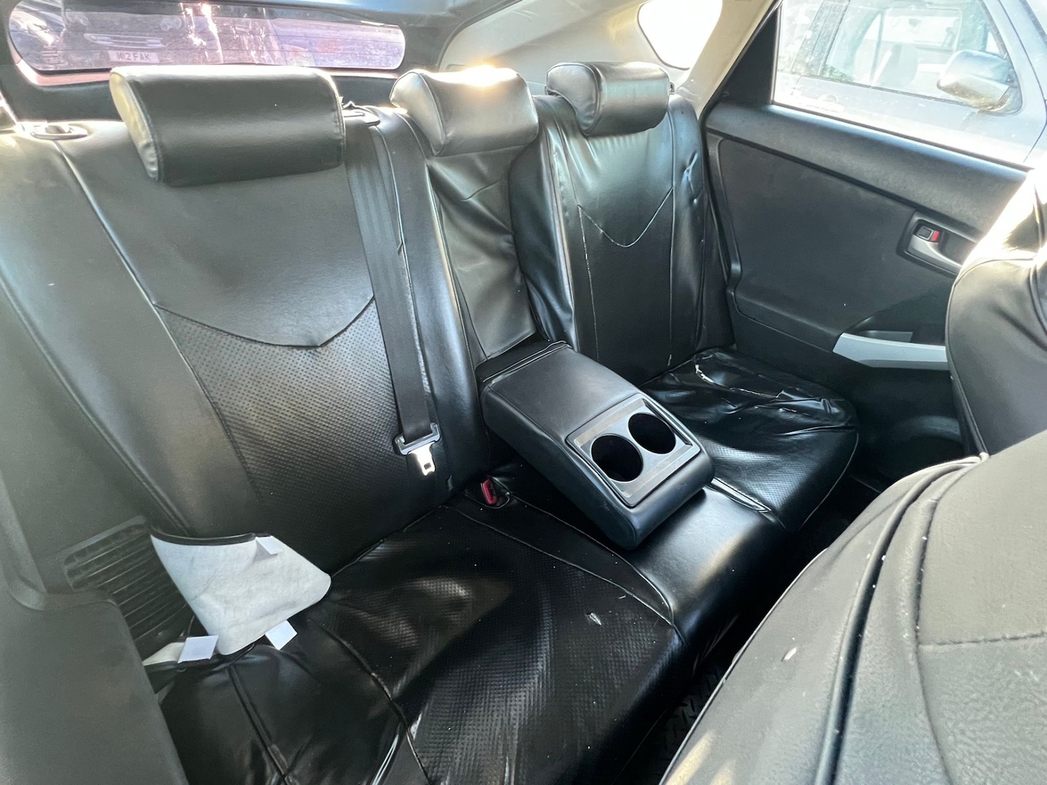 Used Toyota Prius 2016 for sale - 76600010: Photo 11