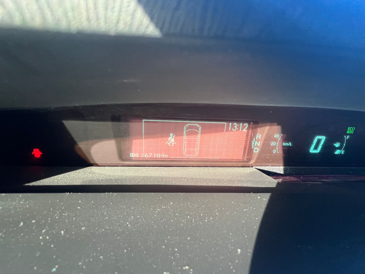 Used Toyota Prius 2016 for sale - 76600010: Photo 12