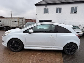 Used Vauxhall Corsa 2010 for sale - 77530349: Photo