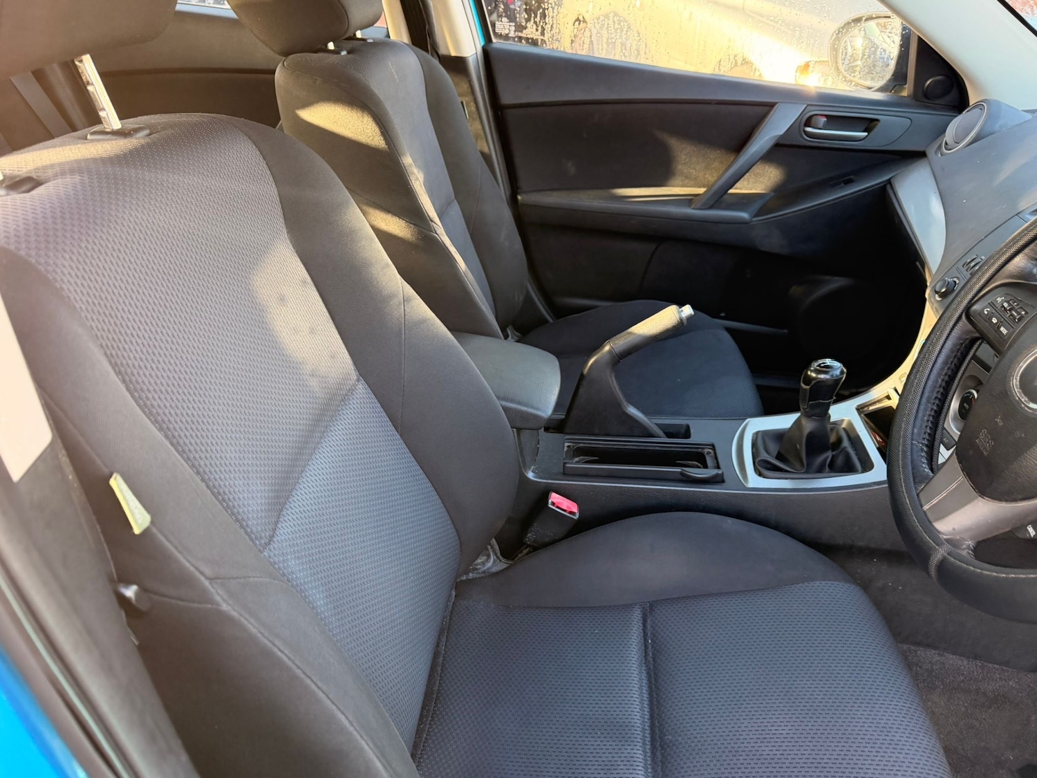 Used Mazda Mazda3 2010 for sale - 77002289: Photo 10