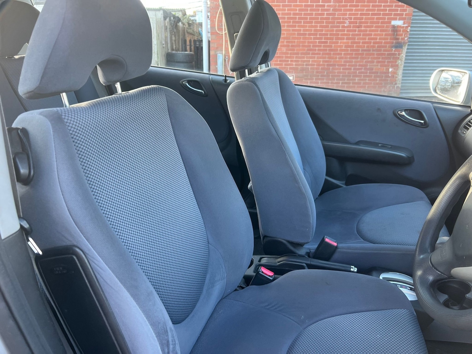 Used Honda Jazz 2004 for sale - 76669452: Photo 10