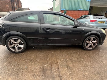 Used Vauxhall Astra 2005 for sale - 76713335: Photo