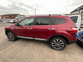 Used Nissan Qashqai+2 2011 for sale - 76312639: Photo 3
