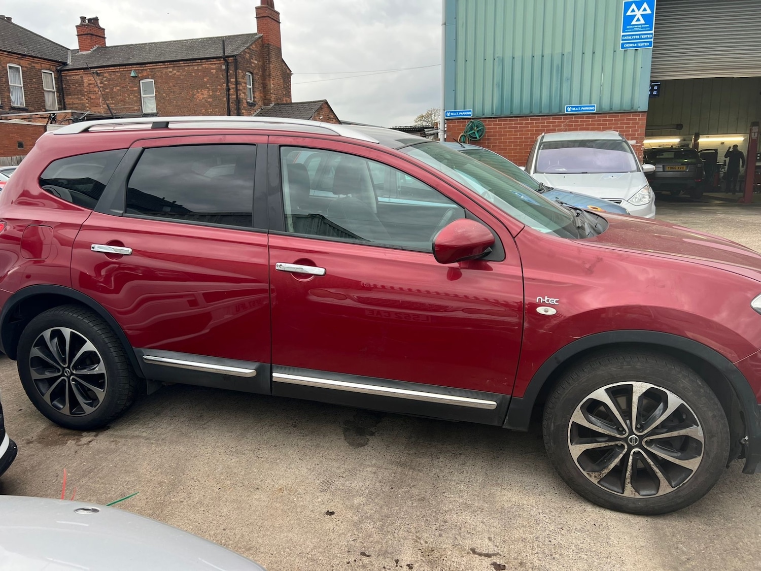 Used Nissan Qashqai+2 2011 for sale - 76312639: Photo 4