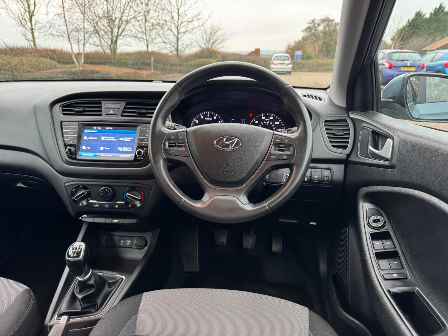 Used Hyundai i20 2017 for sale - 77029587: Photo 19