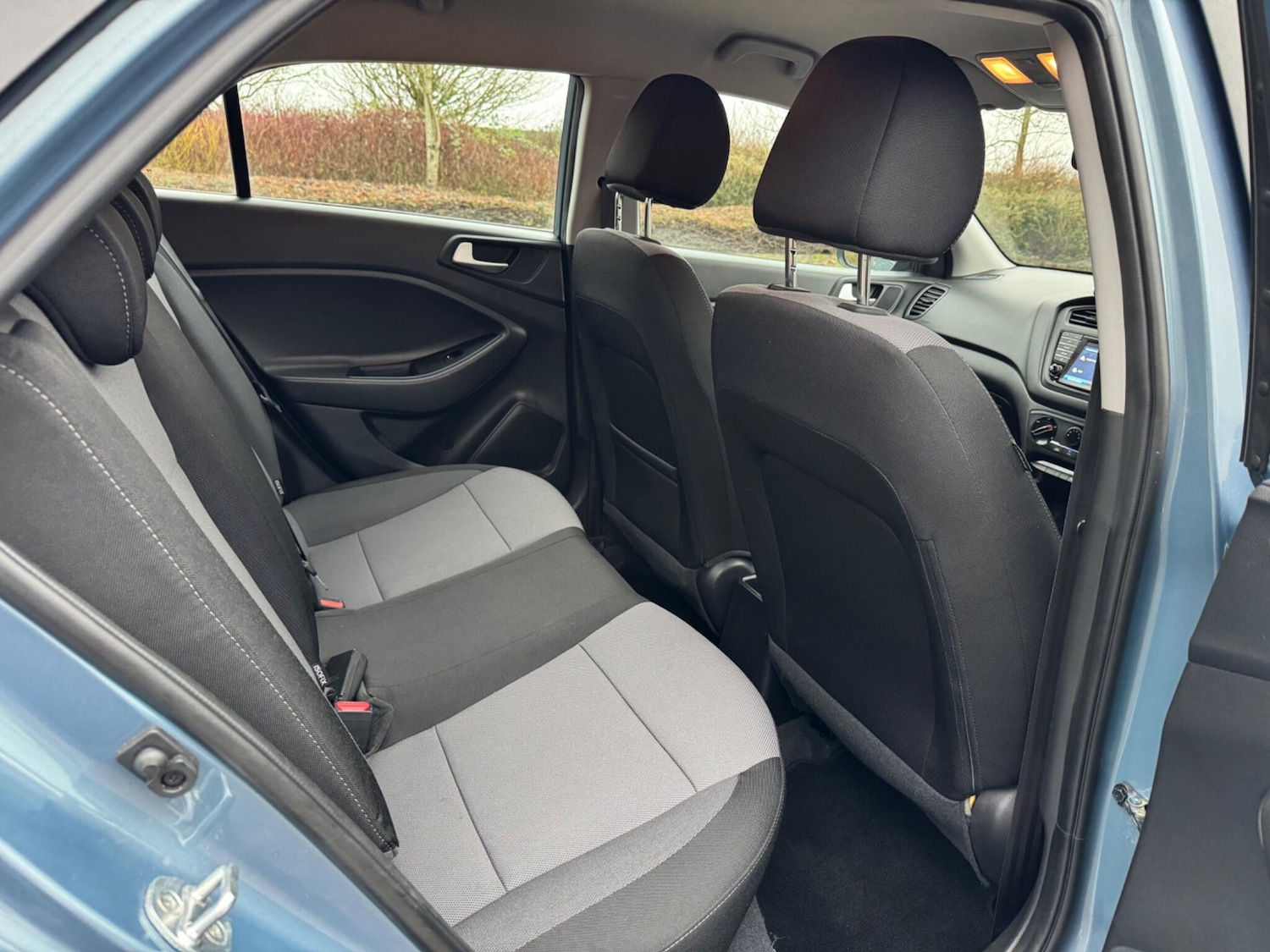 Used Hyundai i20 2017 for sale - 77029587: Photo 39