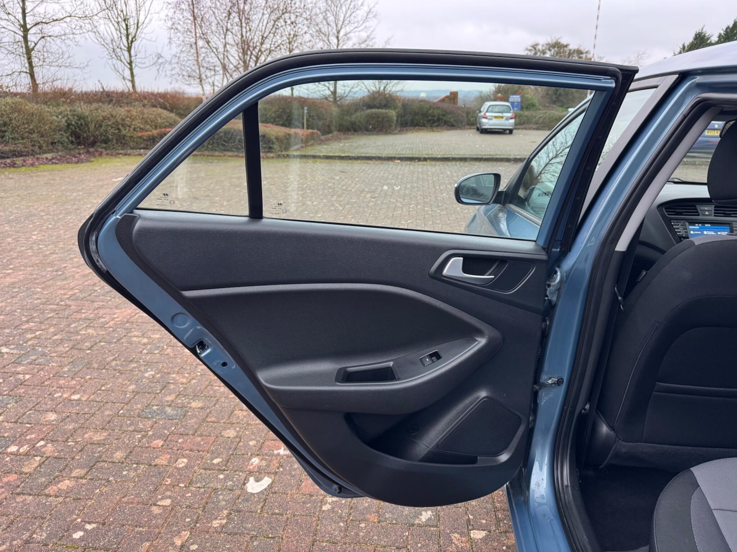 Used Hyundai i20 2017 for sale - 77029587: Photo 50