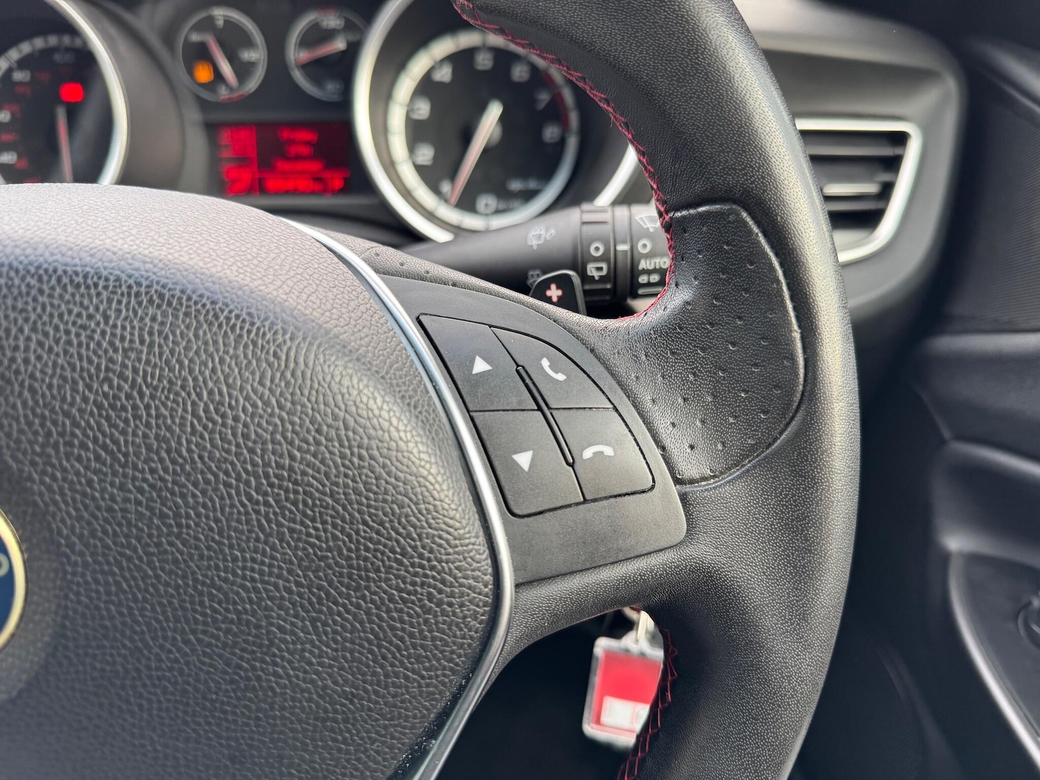 Used Alfa Romeo Giulietta 2015 for sale - 76485280: Photo 20