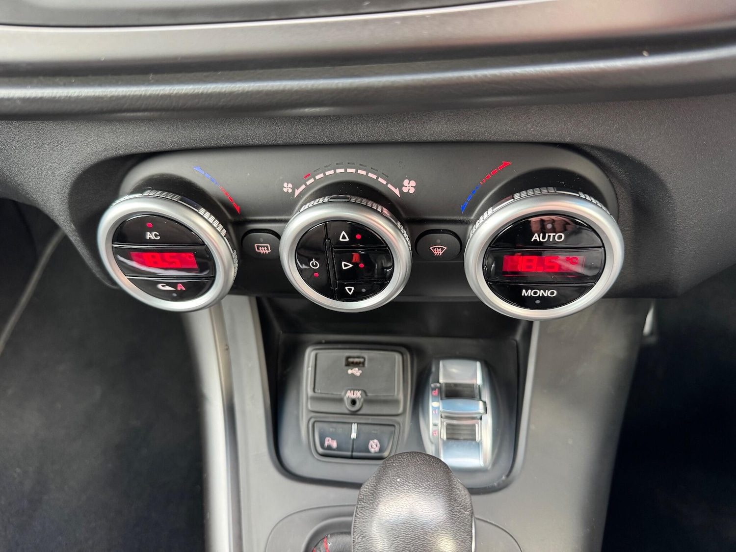 Used Alfa Romeo Giulietta 2015 for sale - 76485280: Photo 32