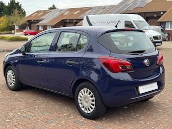 Used Vauxhall Corsa 2015 for sale - 76307687: Photo 2