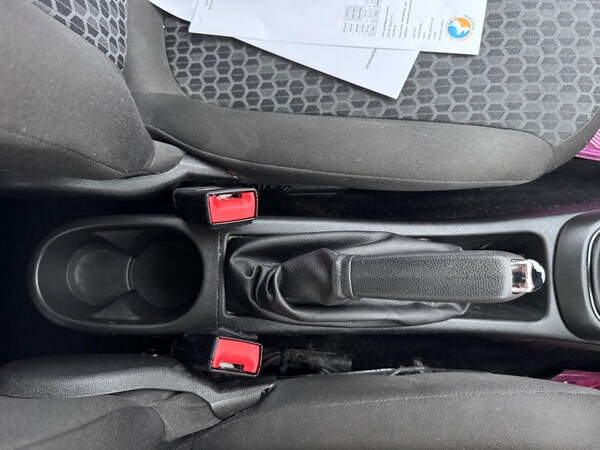 Used Vauxhall Corsa 2015 for sale - 76307687: Photo 31