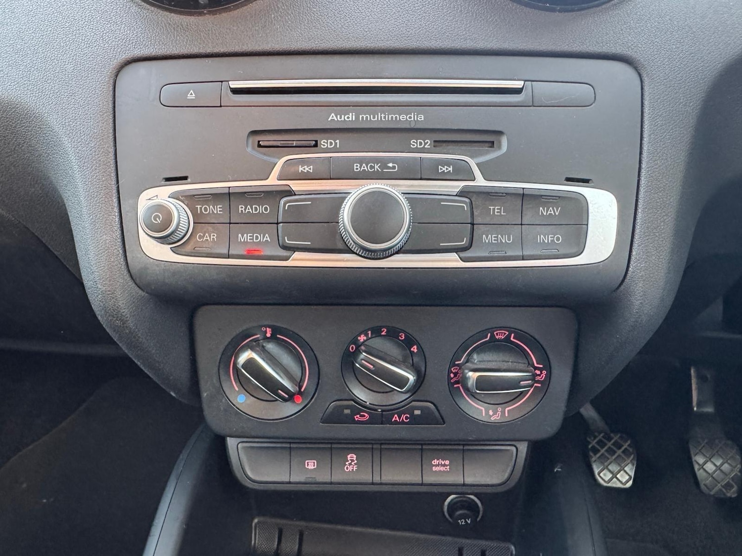 Vehicle 33