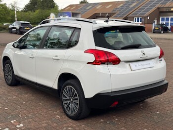 Used Peugeot 2008 2015 for sale - 78536087: Photo