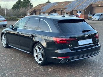 Used Audi A4 2017 for sale - 77377257: Photo