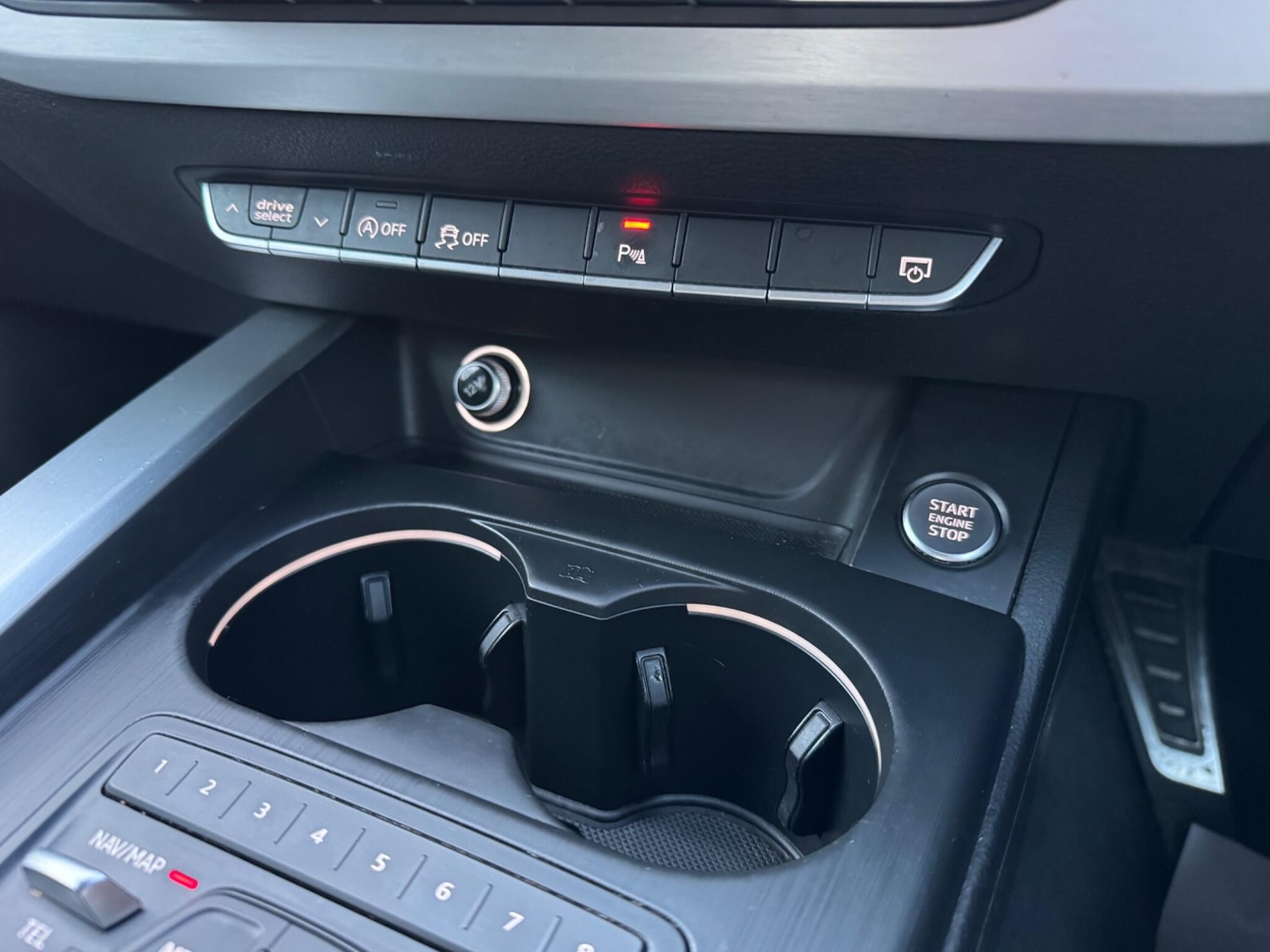 Used Audi A4 2017 for sale - 77377257: Photo 32