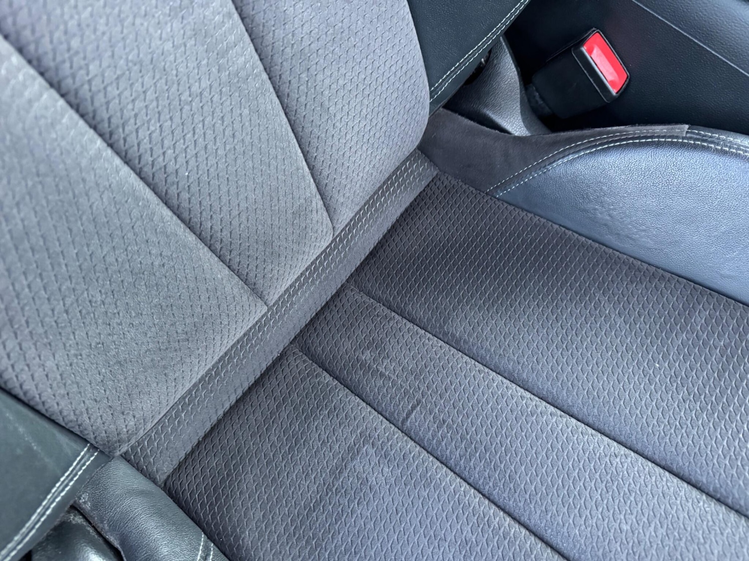 Used Audi A4 2017 for sale - 77377257: Photo 44