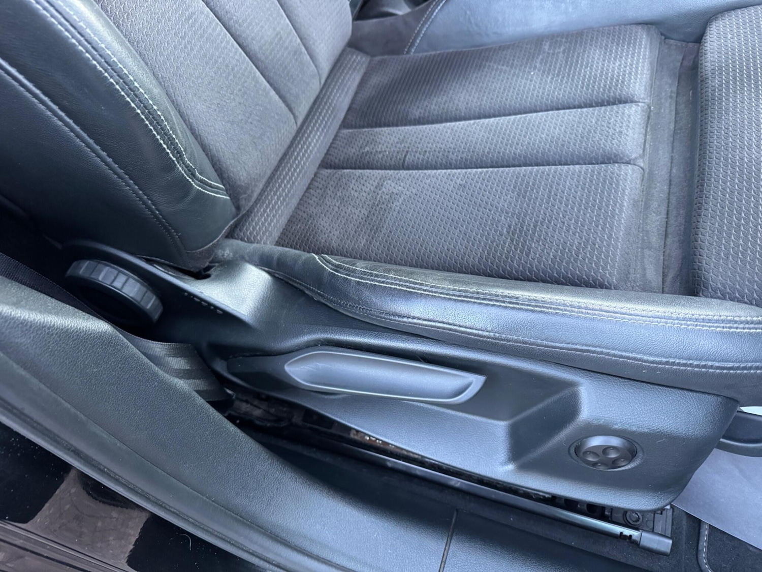 Used Audi A4 2017 for sale - 77377257: Photo 45